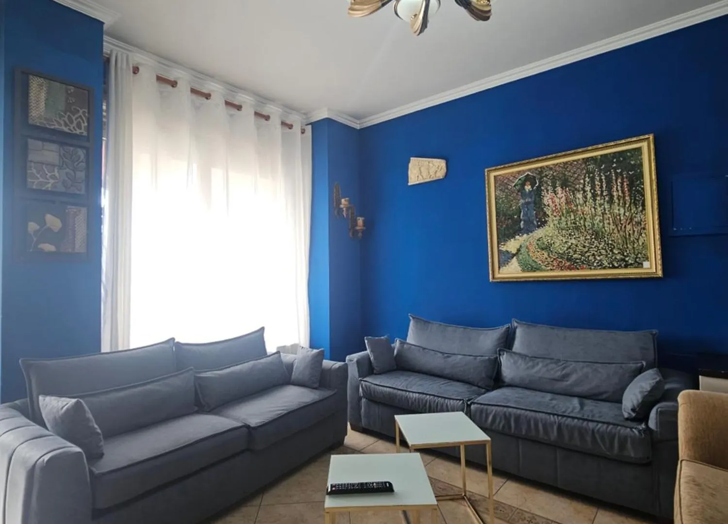 Skanderbeg Square Explorer Apartments Tirana